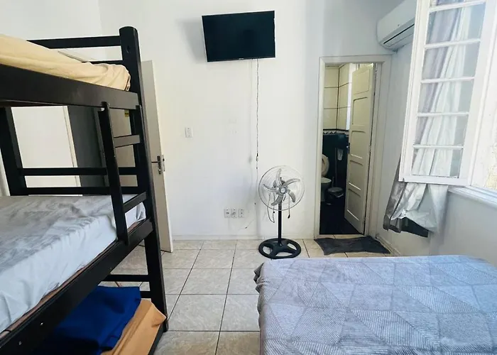 Hostel Proximo A Shopping Total - Rodoviaria - Hosp Presidente Vargas *